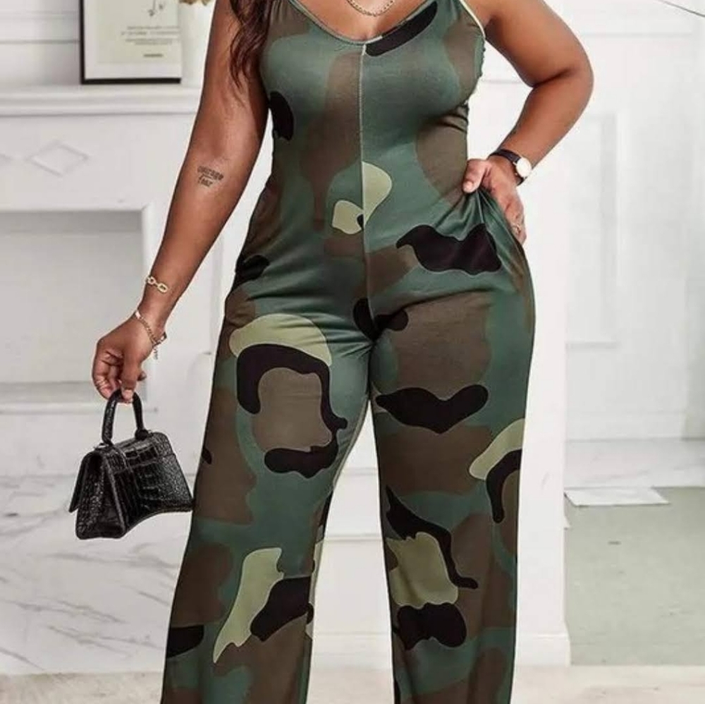 Clothes - Picture 7 of 7